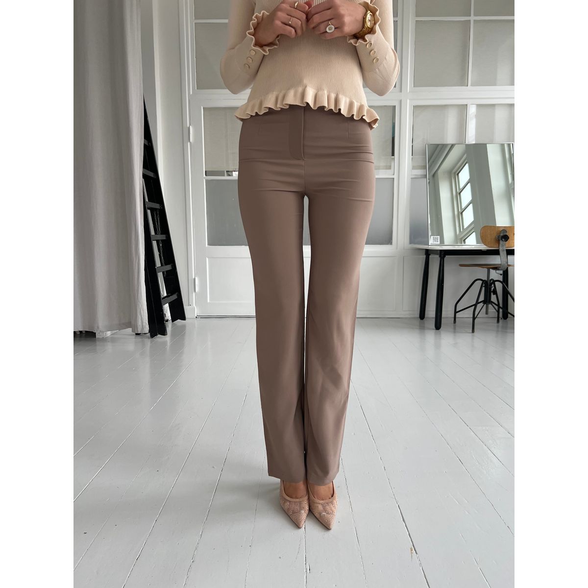 Eight Luxe taupe pants