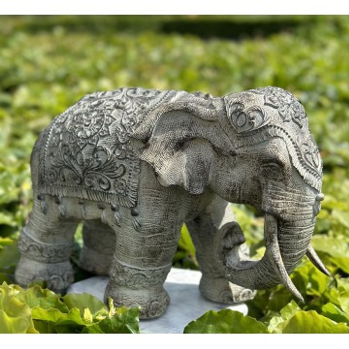 Elefant - Omsorgsfuld - Dyr figurer - GodKarmaShop