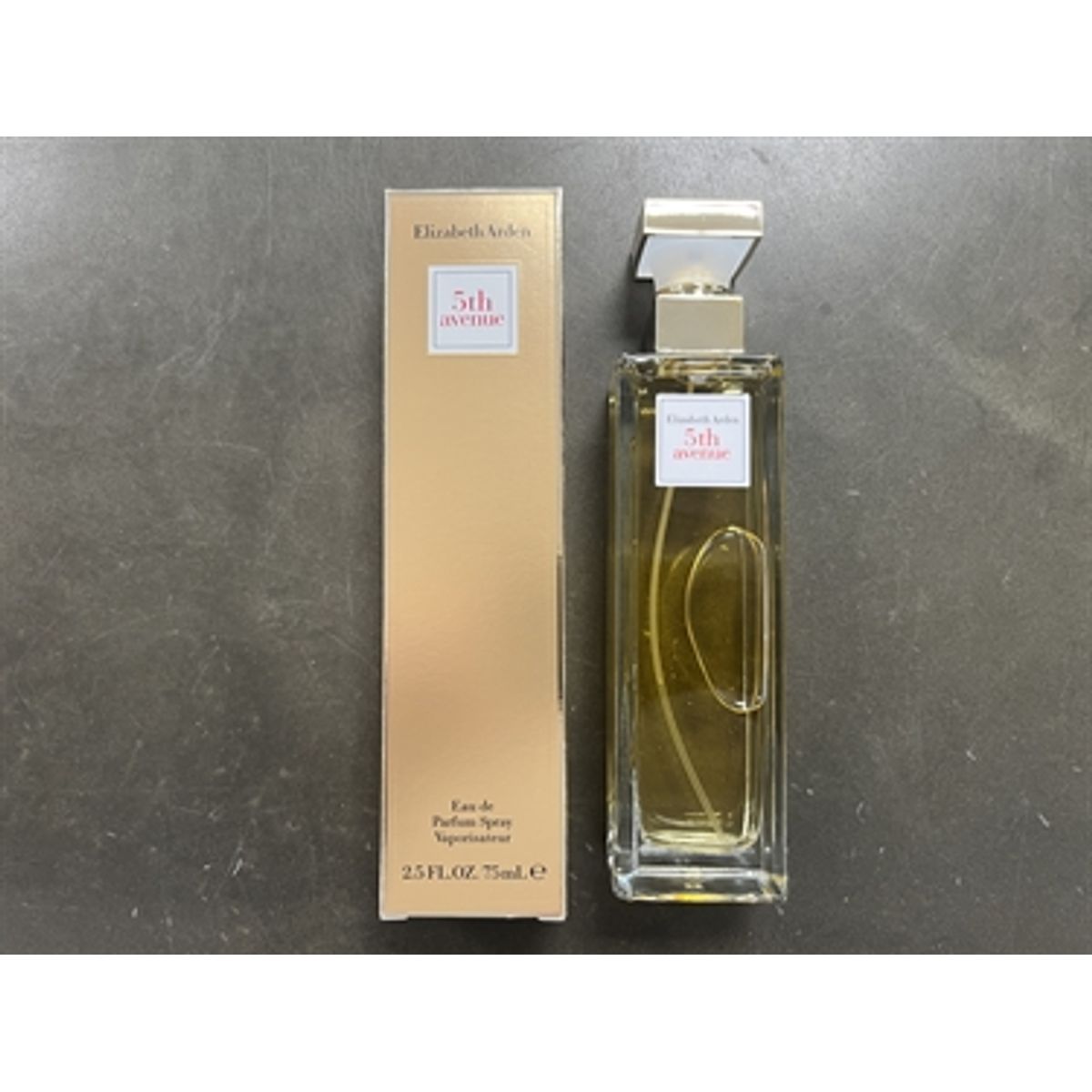 Elizabeth Arden 5th Avenue Eau De Parfum 75 ml