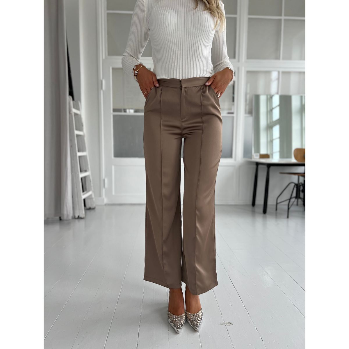 Elli white satin pants