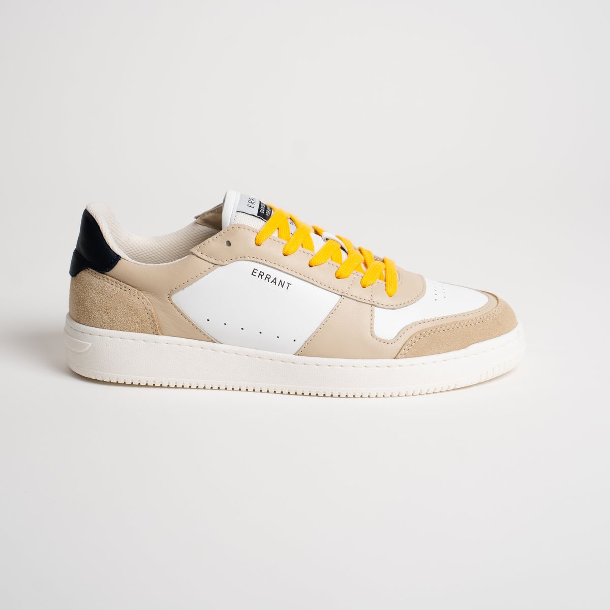 Errant Low Sneaker - Beige - Sko - Læder - Størrelse 39