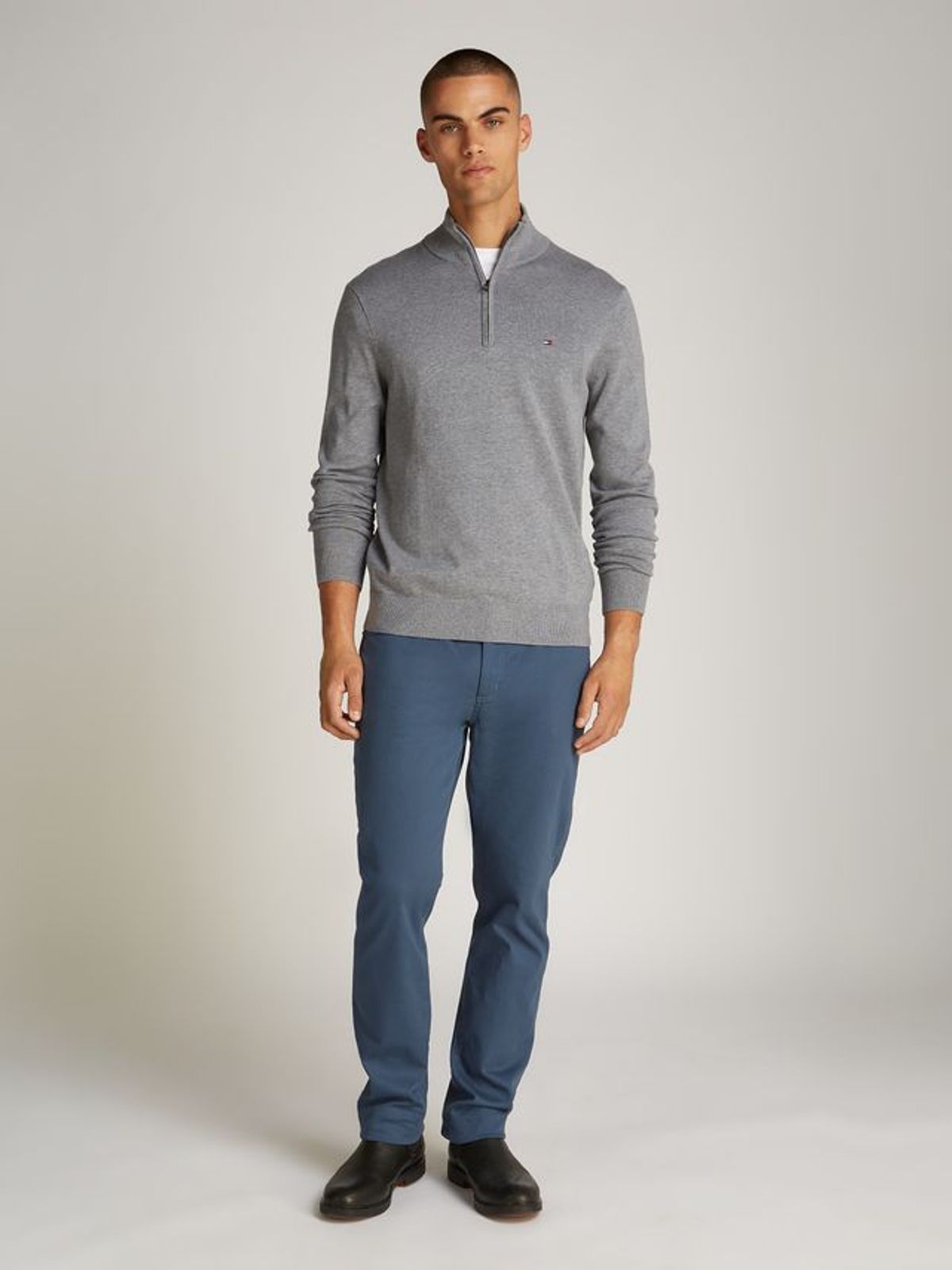 ESSENTIAL COTTON ZIP MOCK