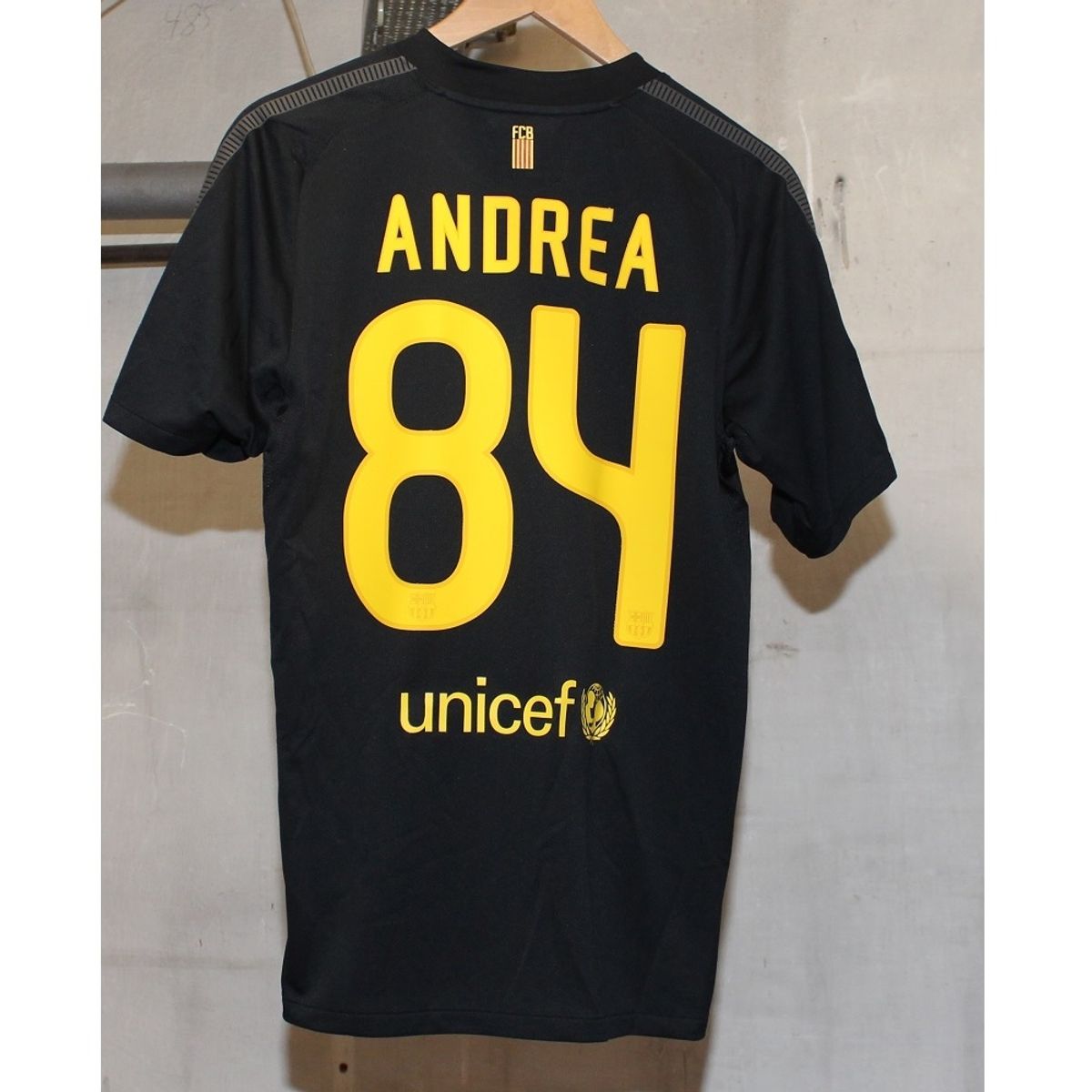 FC Barcelona away jersey - Andrea 84-M