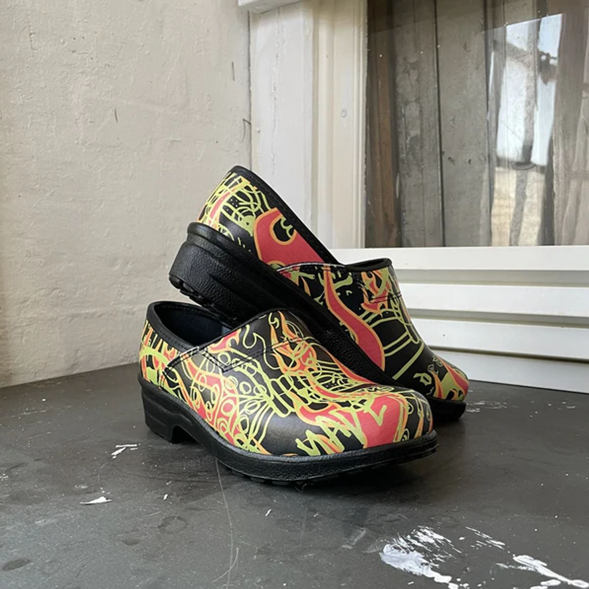 FIRE CLOGS (HANDMADE IN DENMARK) - 44