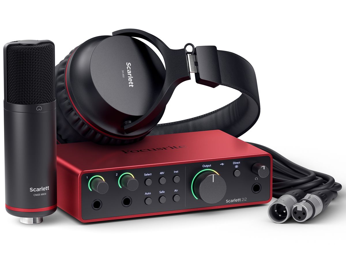 Focusrite Scarlett 2i2 Studio 4th Gen Lydkort Bundle