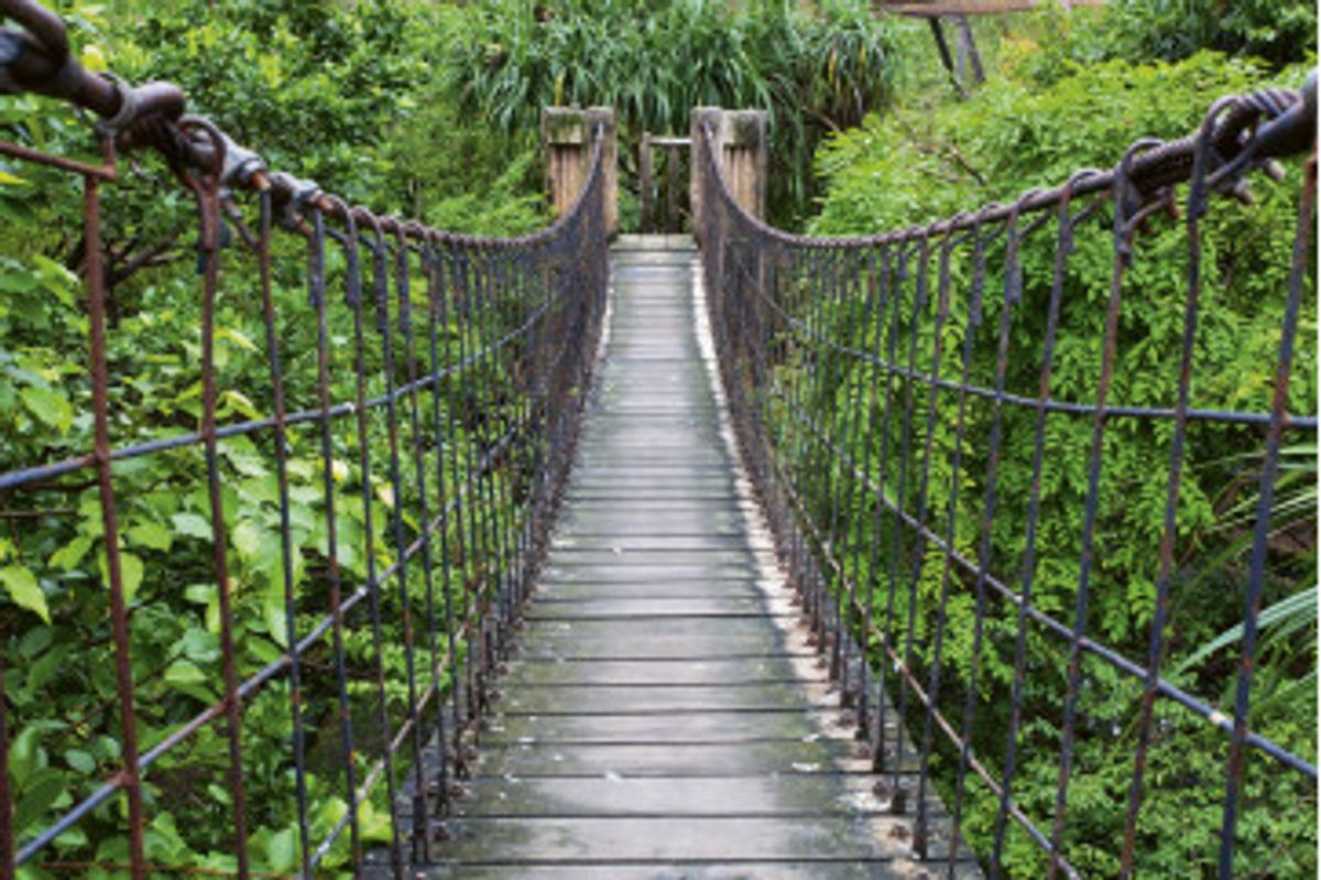 Fototapet - Footbridge