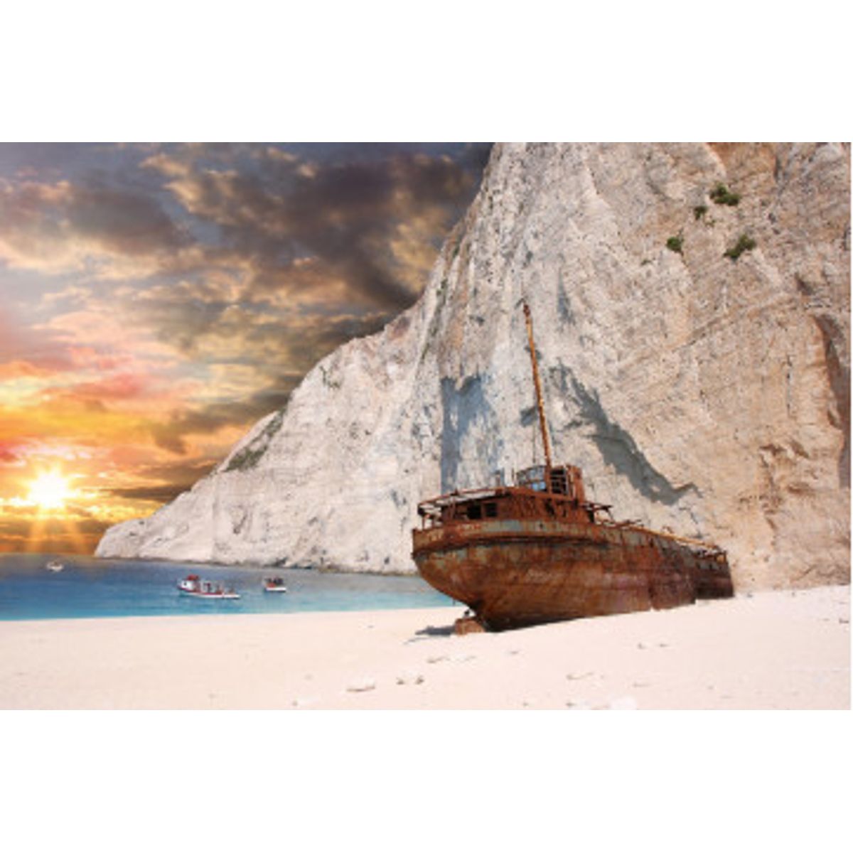 Fototapet - Shipwrecked Boat In Zakynthos