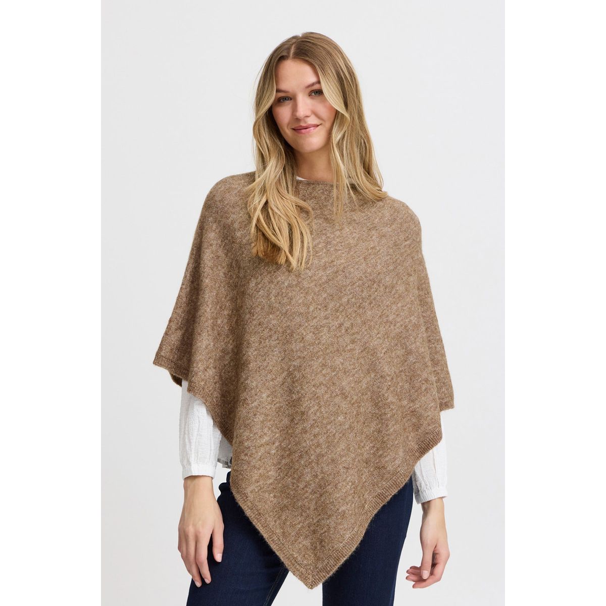 Fransa Poncho Sanny