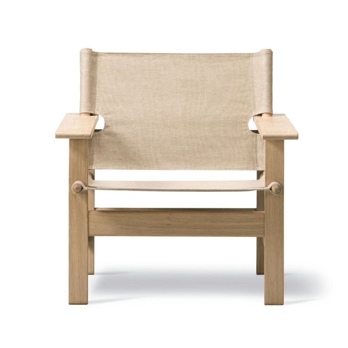 Fredericia Furniture The Canvas Chair 2031 Natural Canvas & Oak Light Oil