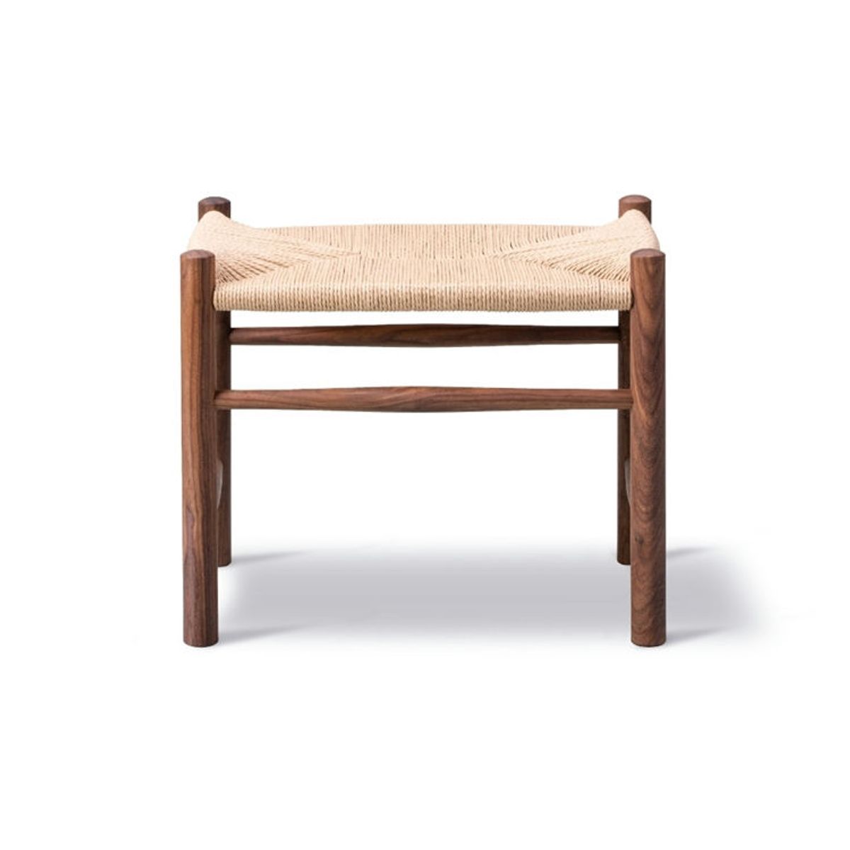 Fredericia Furniture Wegner J16 Taburet Walnut Oil/Natural Paper Cord