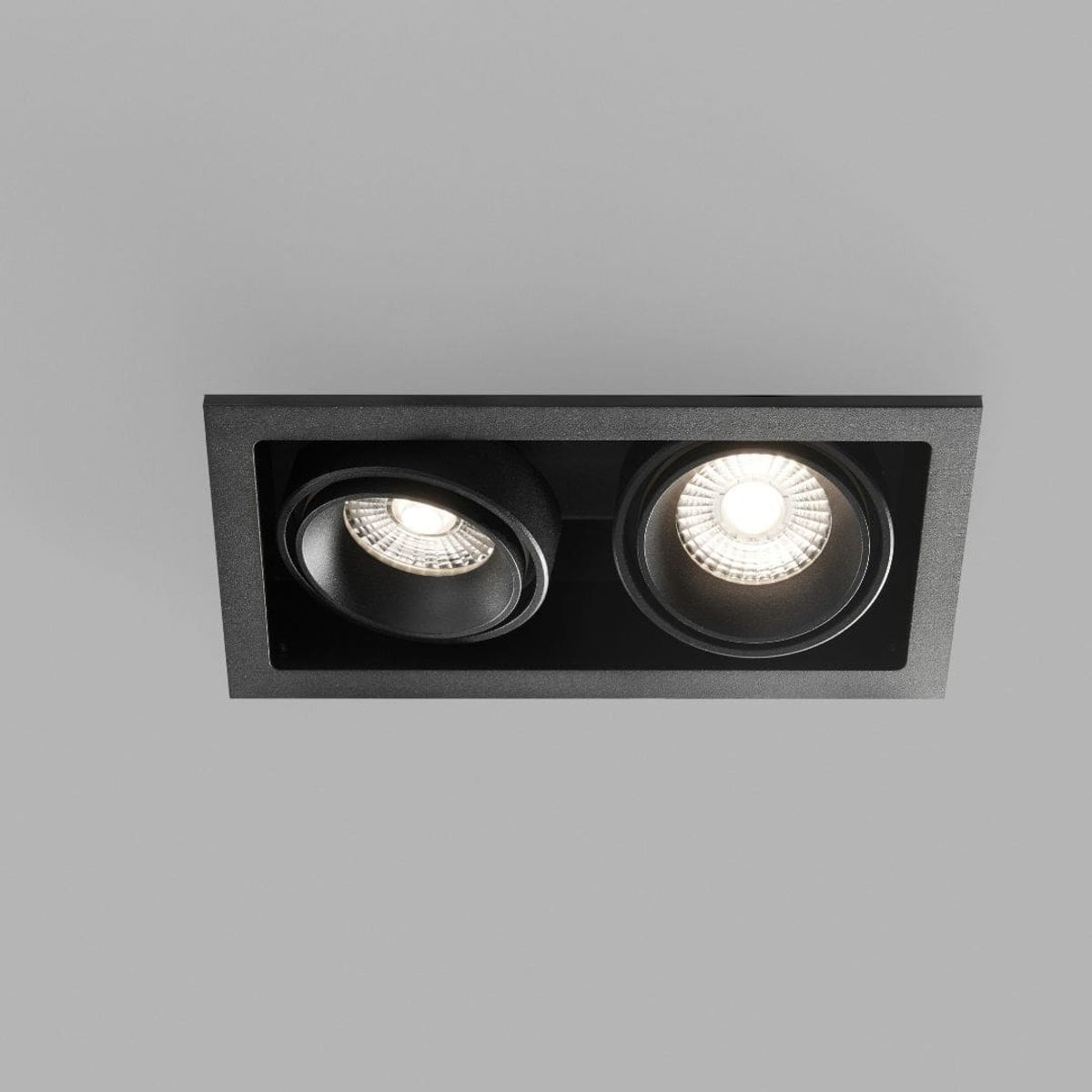 Ghost 2 - 2 x 6W LED Sort - LIGHT-POINT