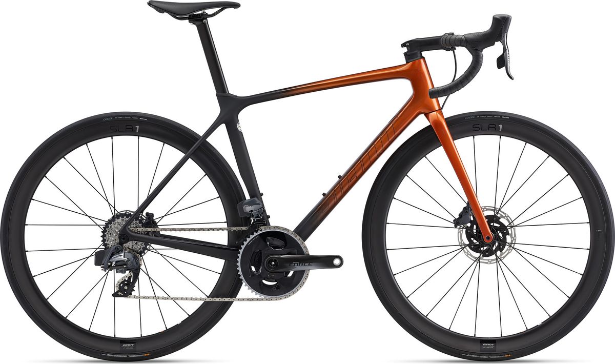 Giant TCR Advanced Pro Disc 0 AXS 2023 - Sort/Orange (Udstillingsmodel)