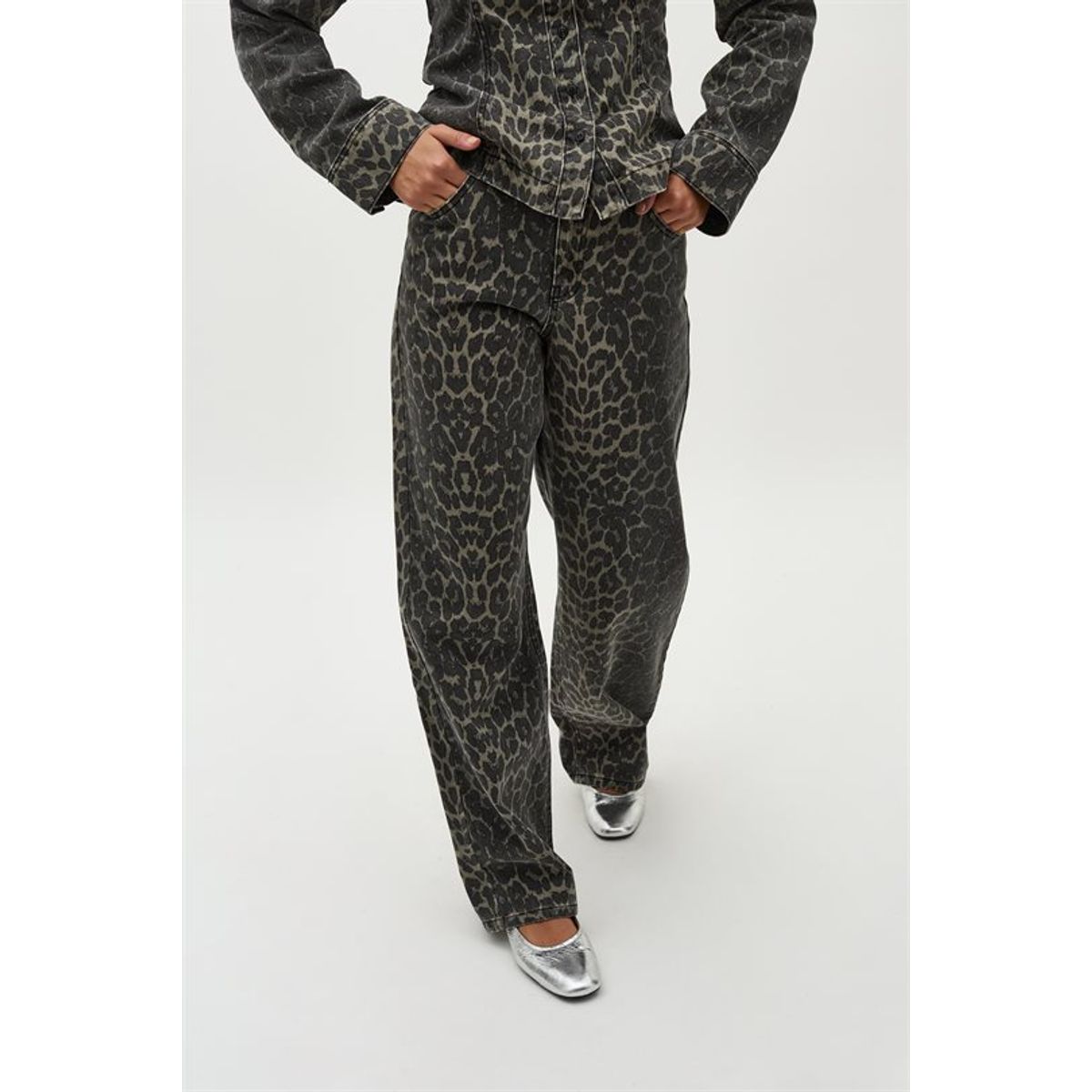 Global Funk - Cadian Jeans - Dark Leopard mist