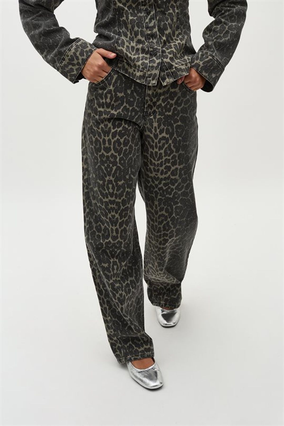 Global Funk - Cadian Jeans - Dark Leopard mist