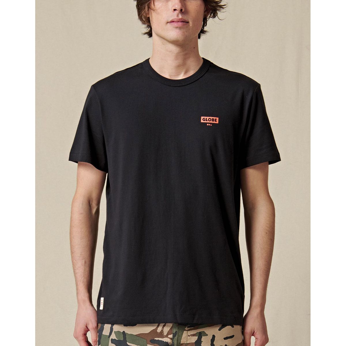 Globe Living Low Velocity T-Shirt Sort