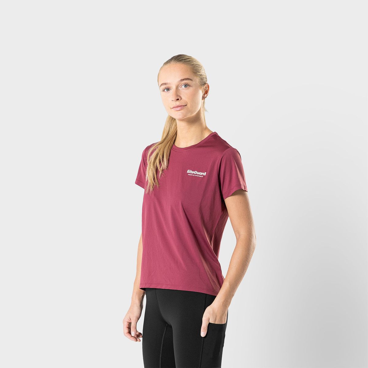 GROUND-TECH T-SHIRT (WOMEN) - Bordeaux