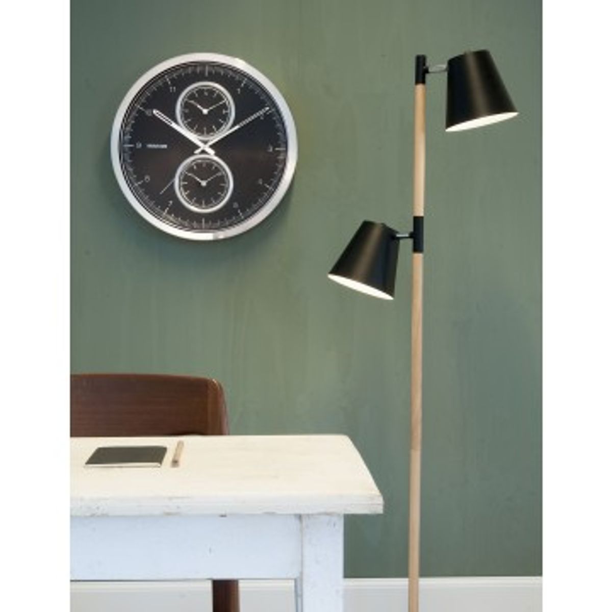 Gulv lampe sort / træ - Lamper - GodKarmaShop