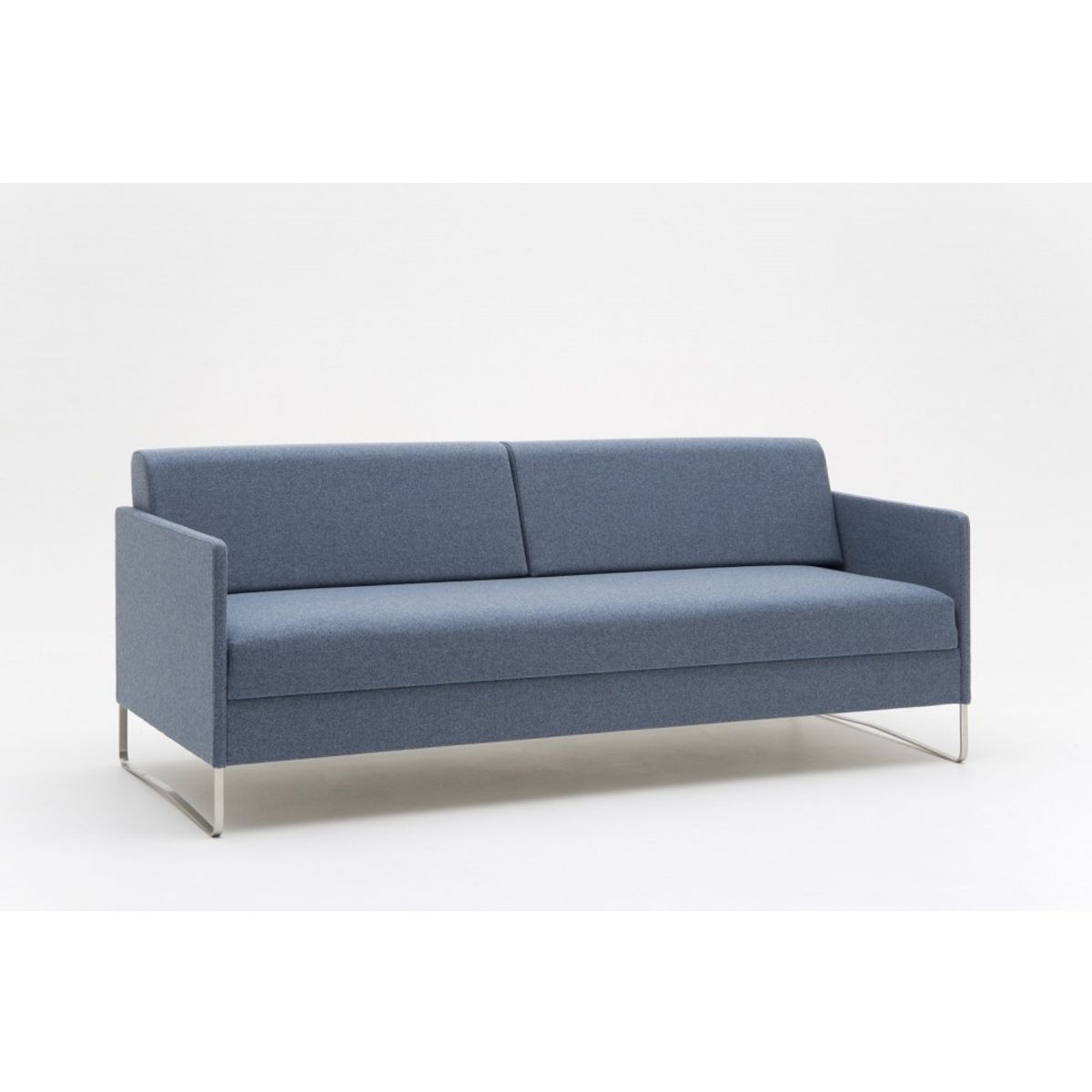 Hestbæk - Sovesofa model 33 - Sovemål 142x200 cm -Ben i børstet rustfrit stål - Farve Prato blå - Udstillingsmodel