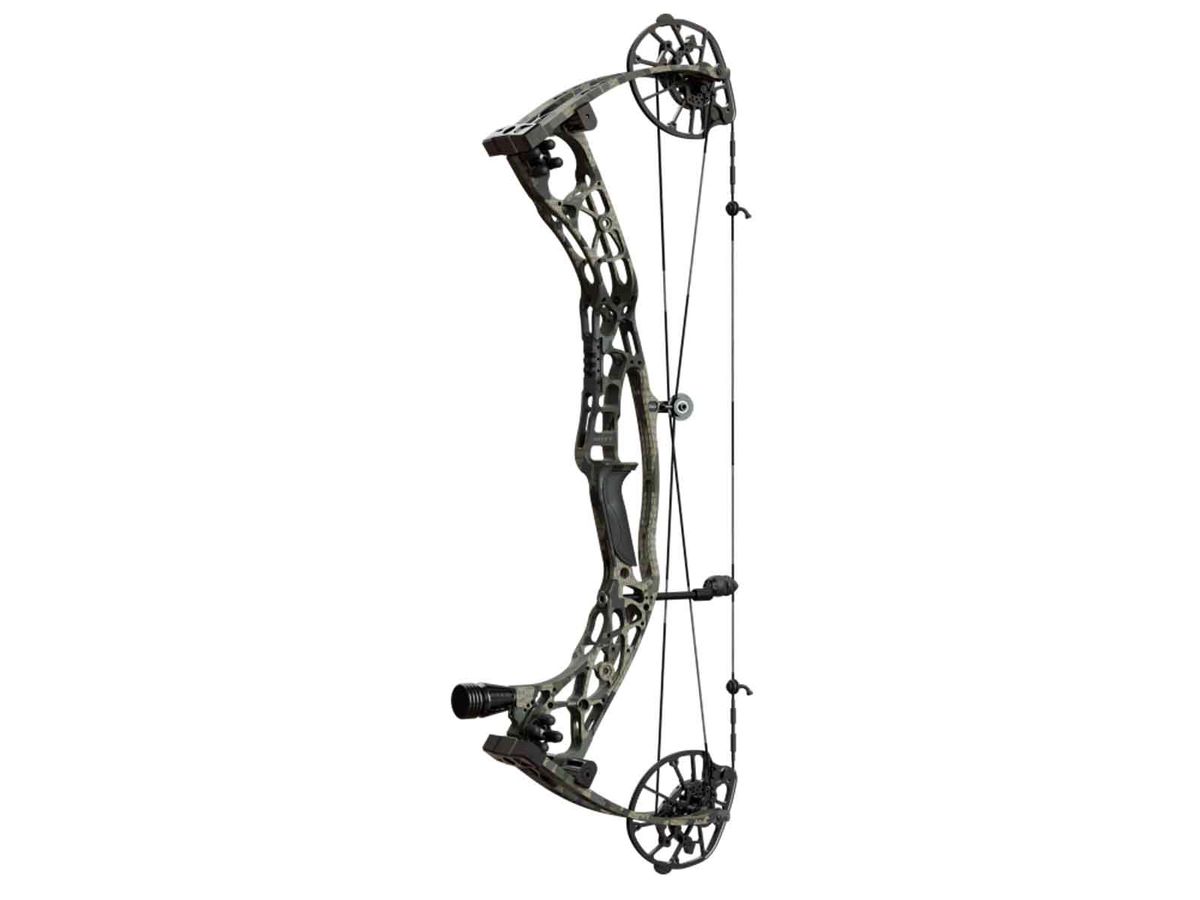 Hoyt Alpha X 30 RH 65# 28.25"-30.0" 75-85% Let Off Kuiu Verde 2.0