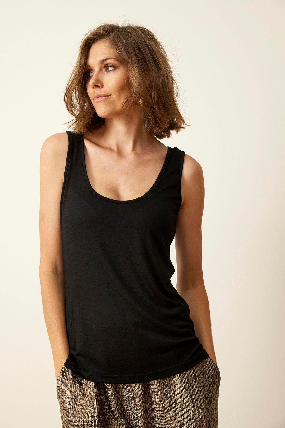 IN FRONT Slip Tank Top, Farve: Black, Størrelse: L, Dame