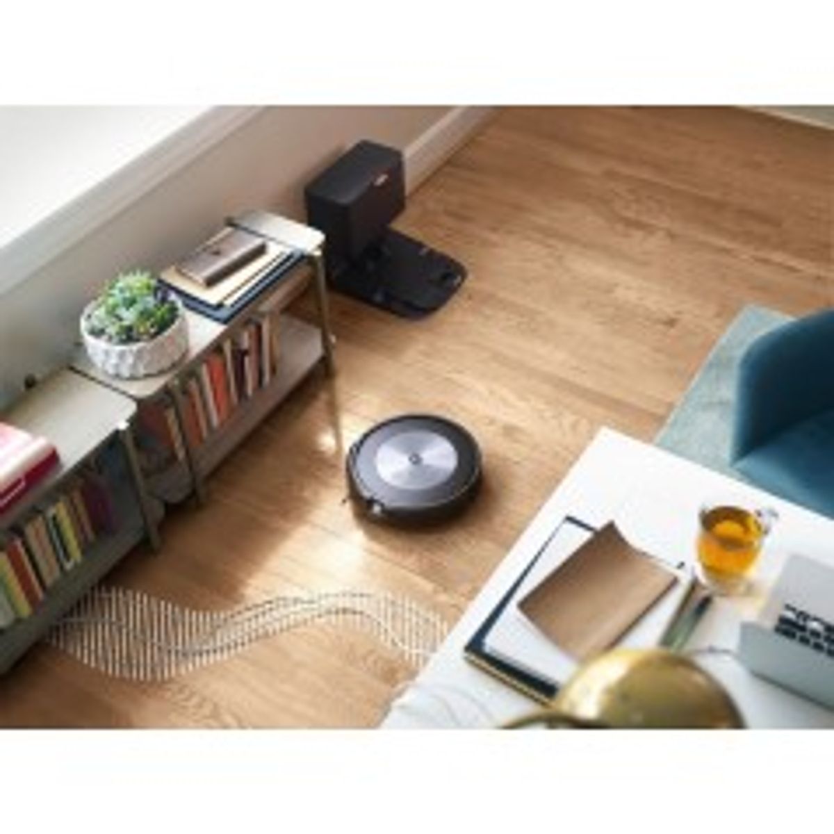 iRobot Roomba j7+ Støvsuger Robotstyret