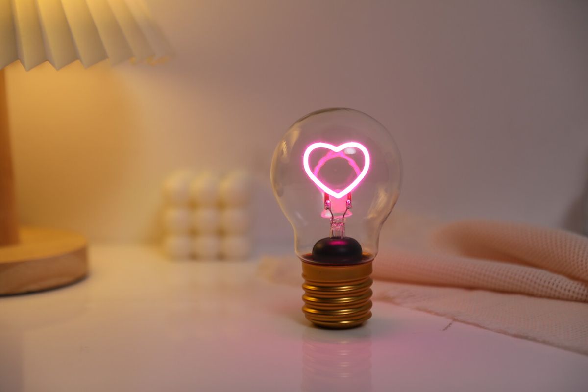 Itotal - Bulb Light Heart