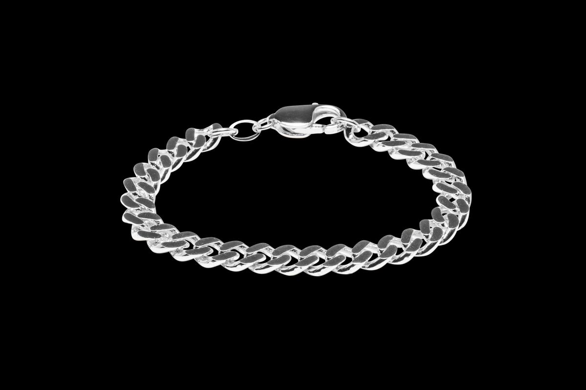 IX Chunky Curb Bracelet Silver