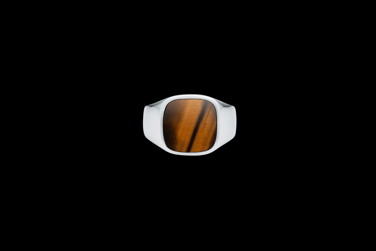 IX Cushion Signet Ring Tiger Eye Silver