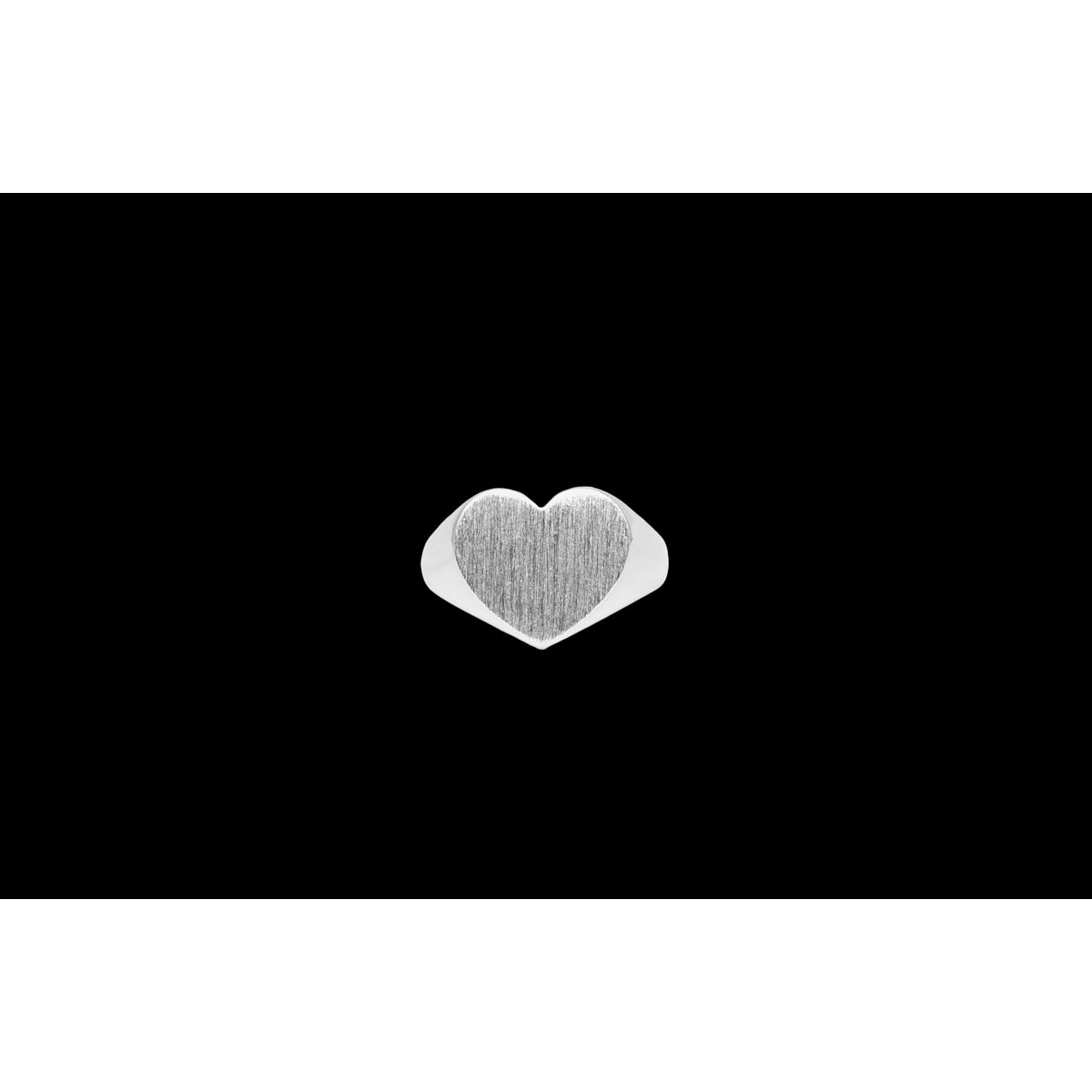 IX Heart Signet Ring Silver