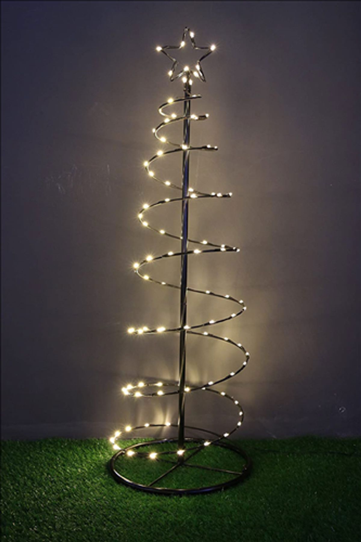 Juletræ 145 Cm. Sort M. 80 Led Spiral. Metal Med Topstjerne