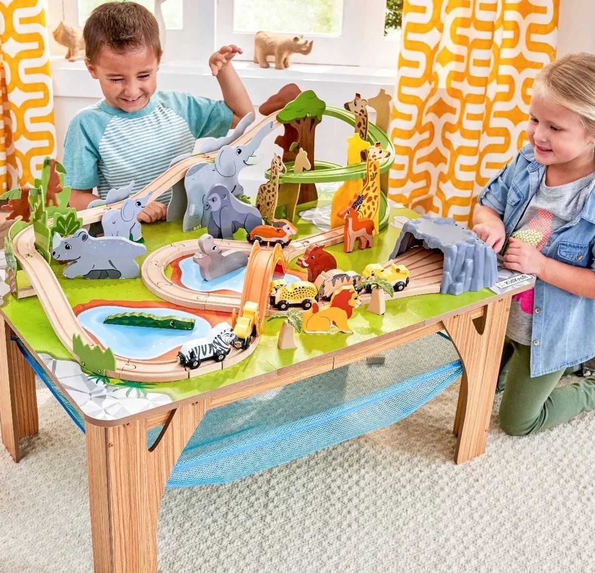 Kidkraft Adventure Tracks Saferi Tog legebord m/tilbehør