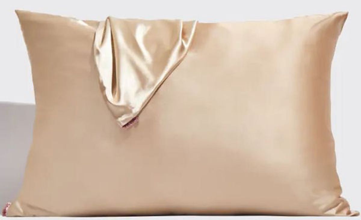 Kitsch standard satin pillowcase champagne 26x19cm