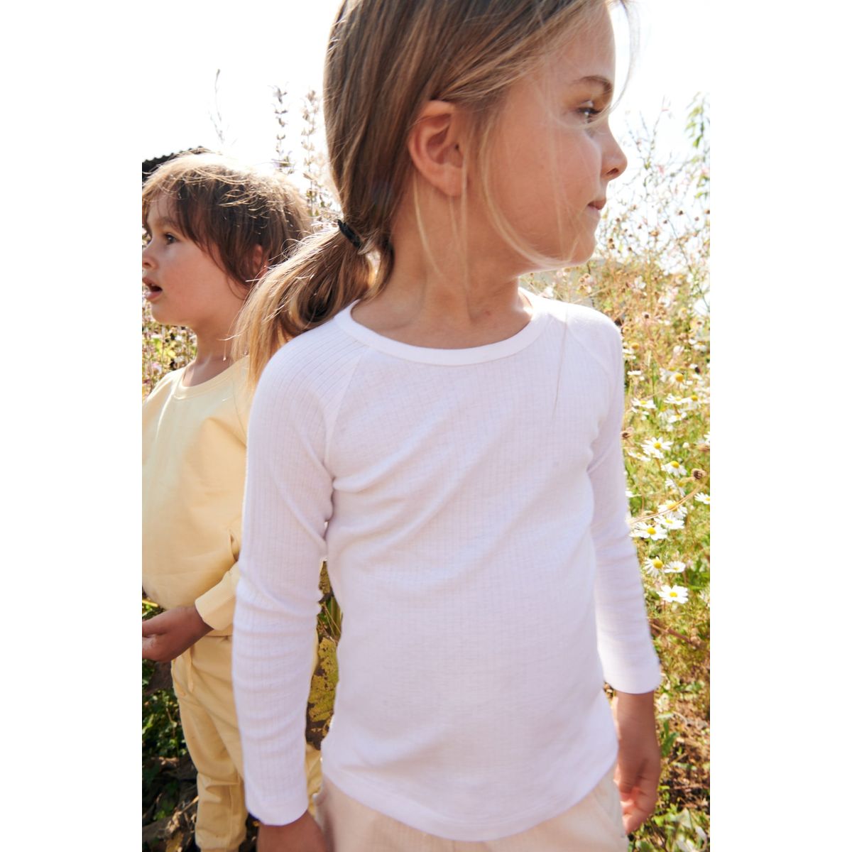 KLASSISK LANGÆRMET BLUSE I RIB JERSEY - WHITE - WHITE / 104