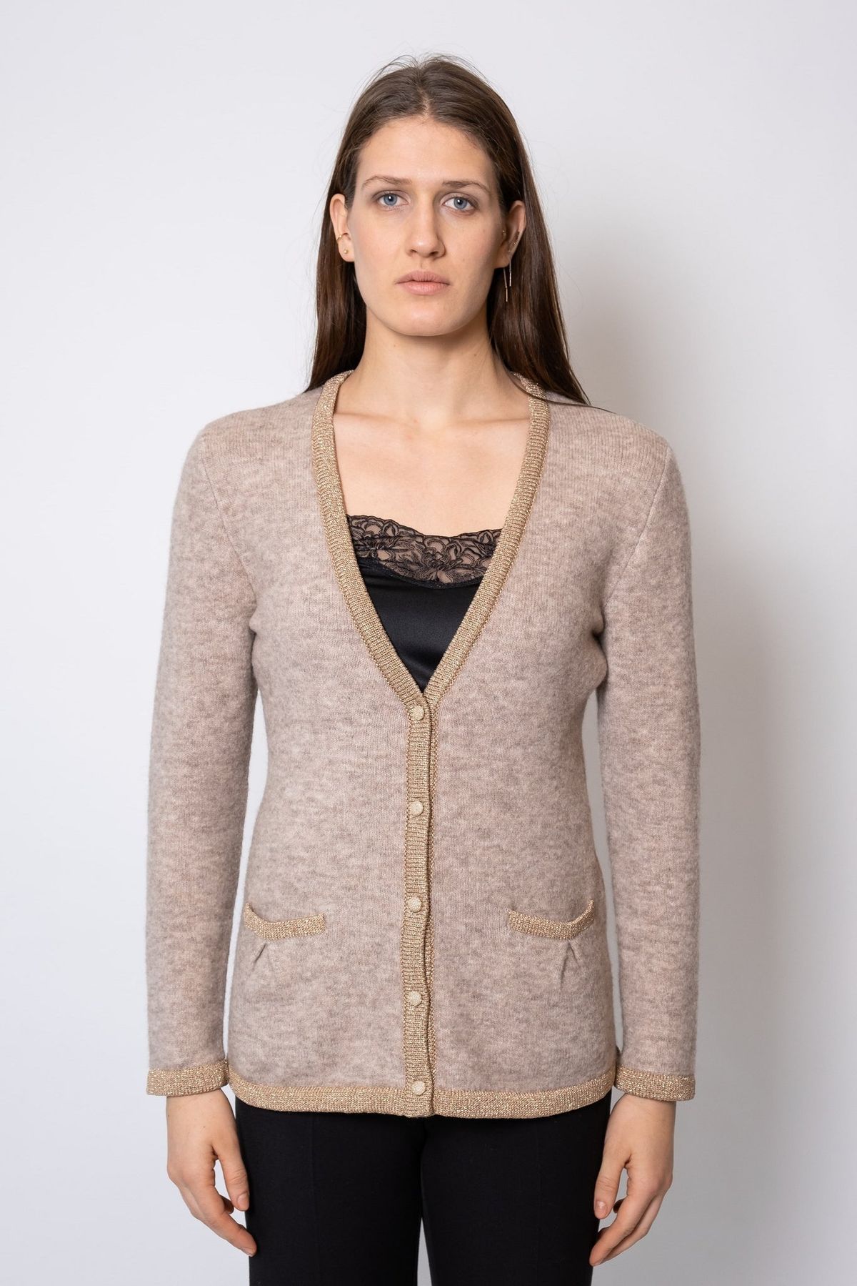 KLASSISK STRIK V-CARDIGAN beige