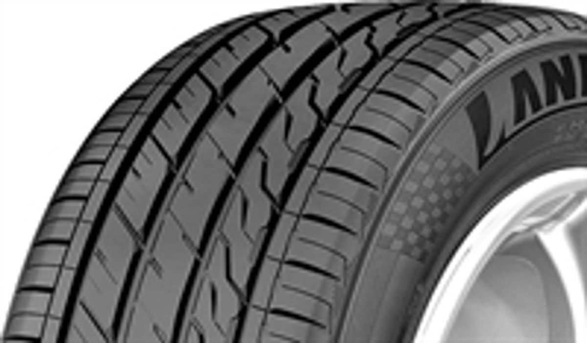 LandSail LandSail LS588 UHP 215/45R16