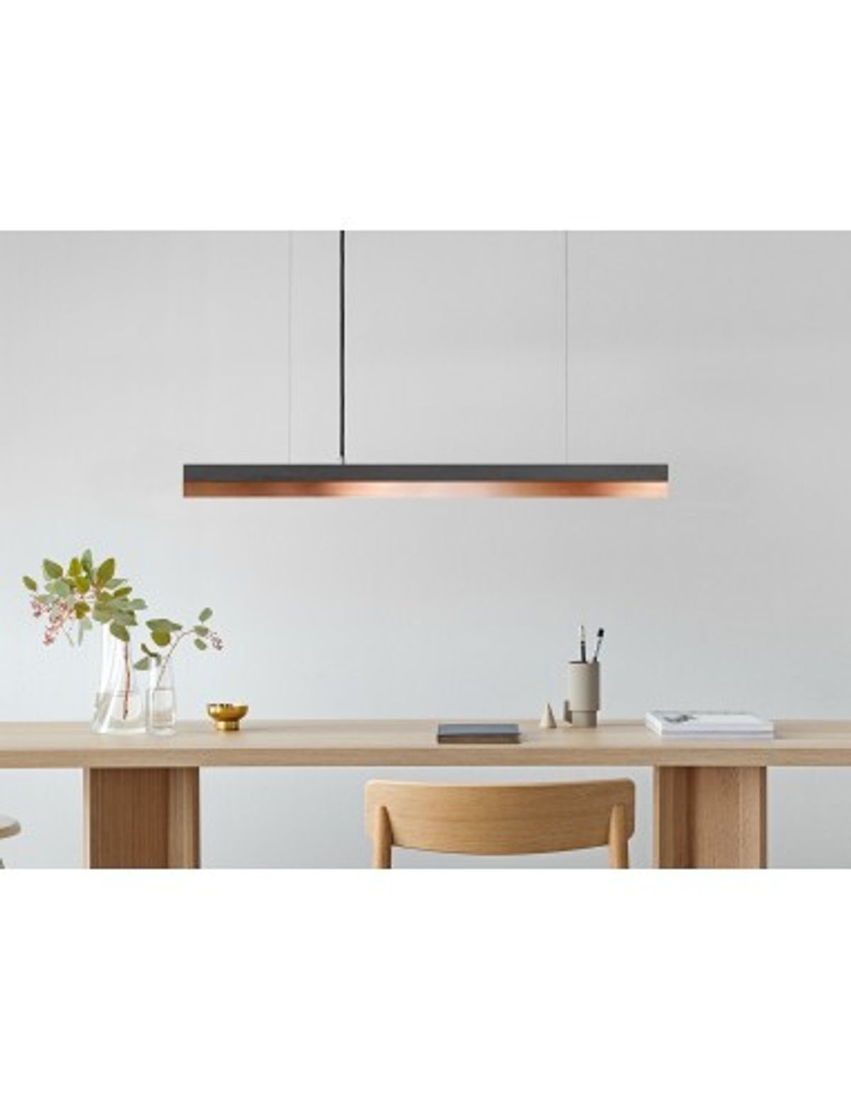 Langbordspendel i beton og kobber 92 cm 25W LED - Mørk beton/Kobber