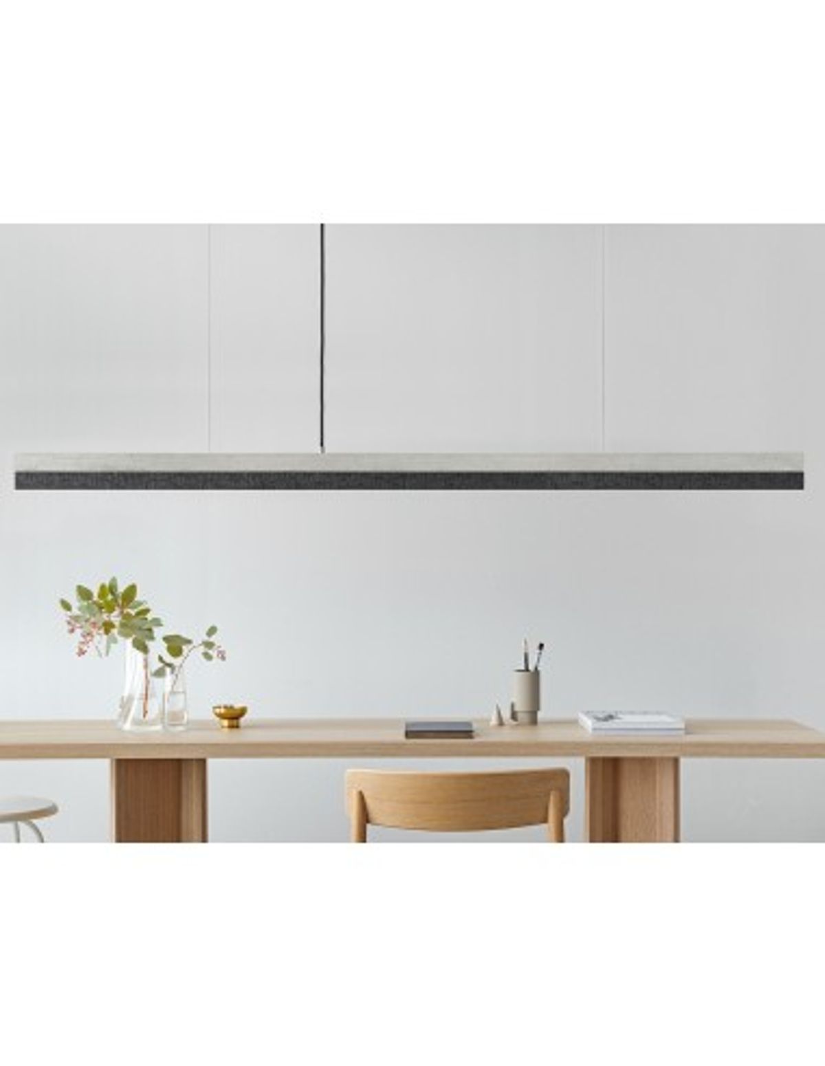 Langbordspendel i beton og træ 182 cm 25W LED - Lys beton/Brændt træ