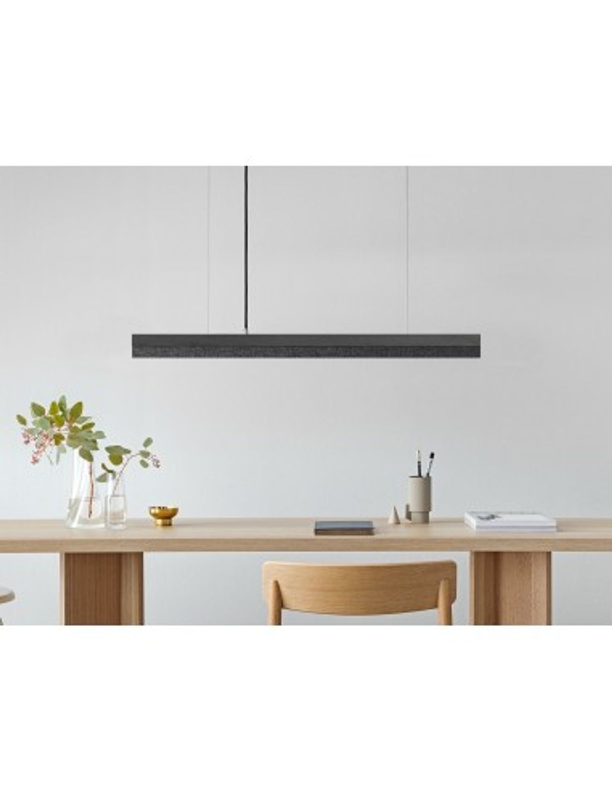 Langbordspendel i beton og træ 92 cm 25W LED - Mørk beton/Brændt træ