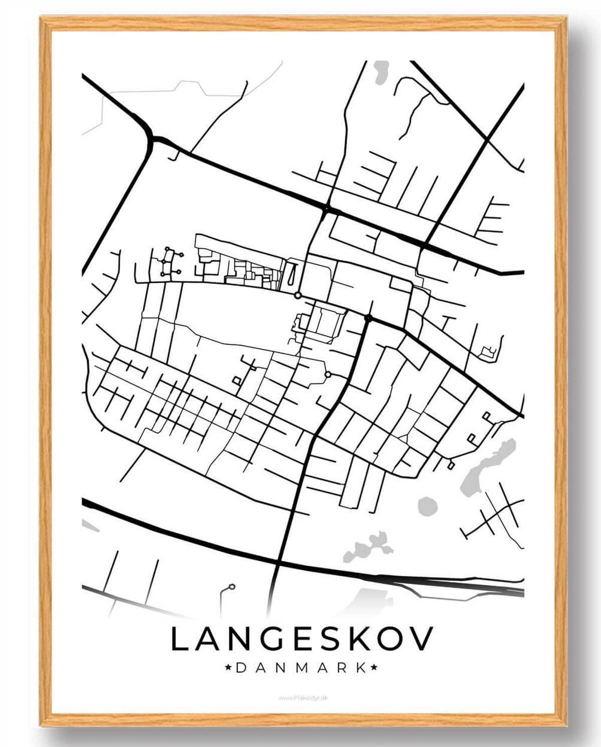 Langeskov by plakat - hvid (Størrelse: S - 21x29,7cm (A4))