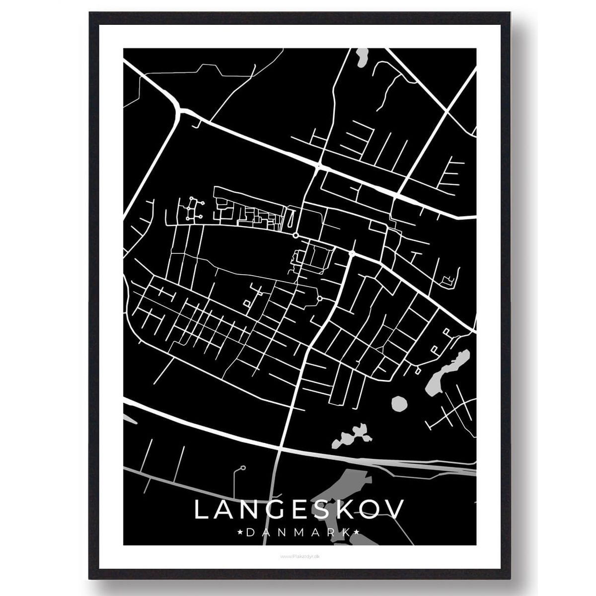 Langeskov by plakat - sort (Størrelse: M - 30x40cm)