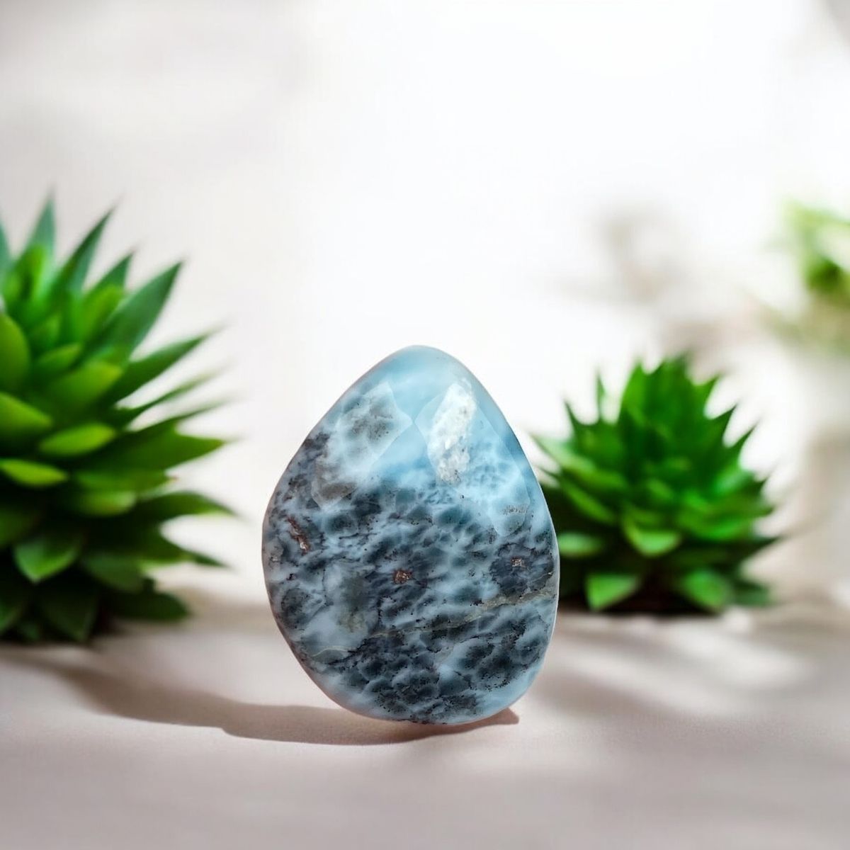 Larimar lommesten