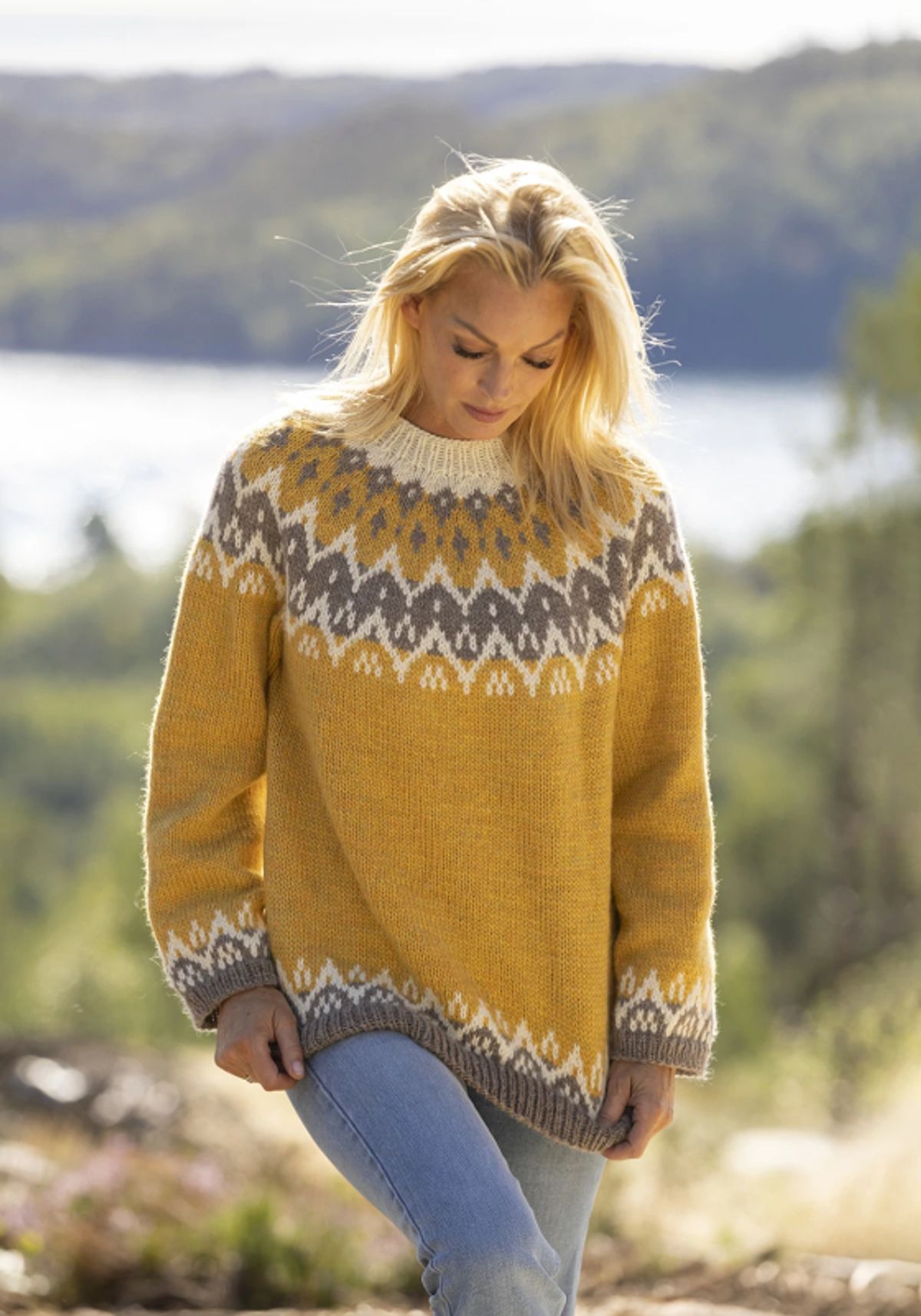 "Leandra" genser - Viking Design 2330-2B Kit - XS-XXL - Viking Wool, fra Viking