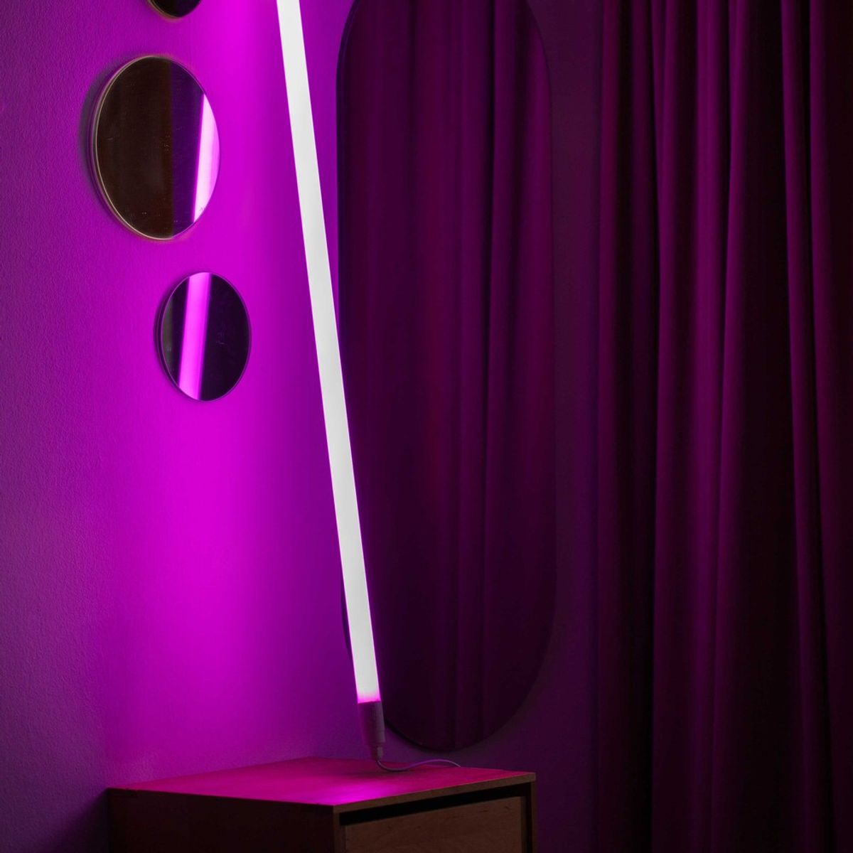 LEDlife Neon Tube LED 120 cm, Pink - Designer rør, inkl. ledning