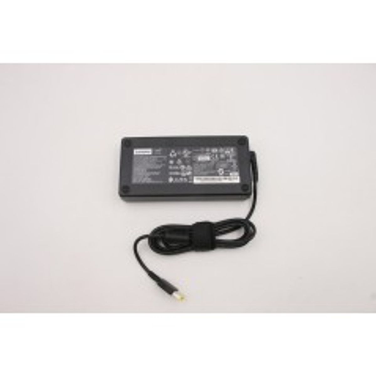 Lenovo 170W AC power adapter for