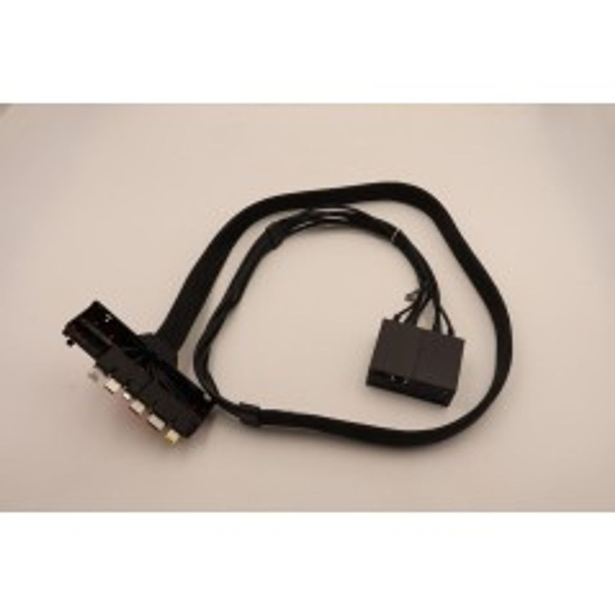 Lenovo CABLE Fru6ft one cable_Hub500