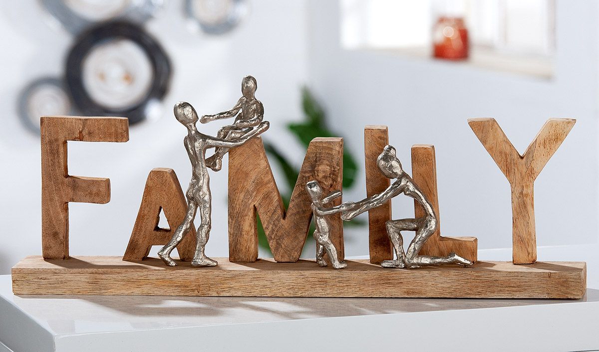 Lettering, "Family", H. 21 cm