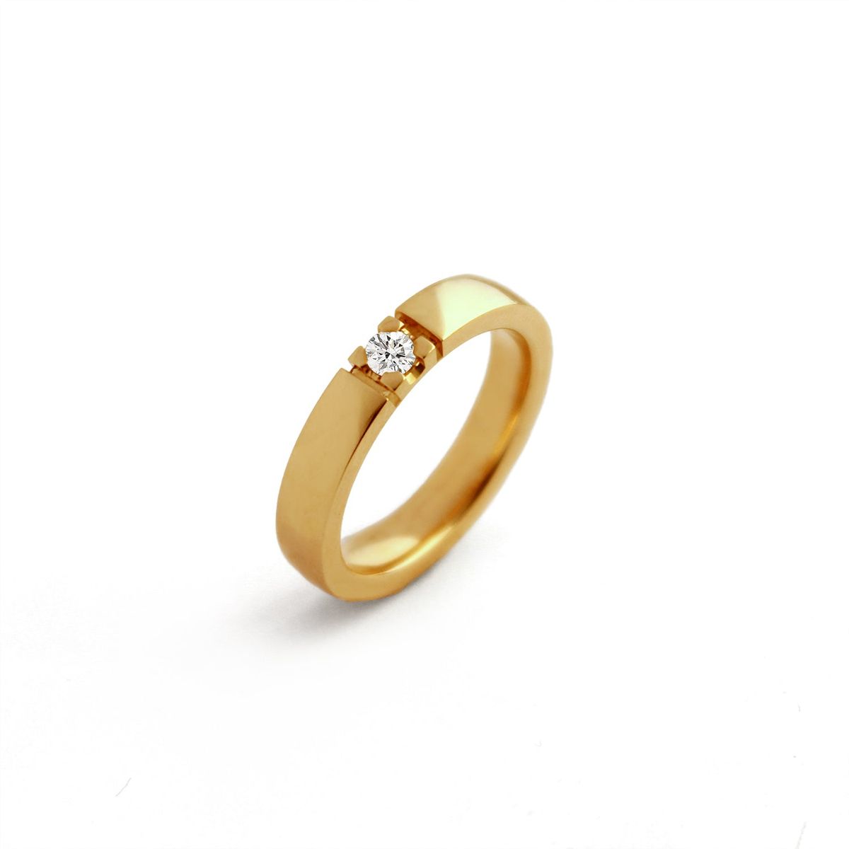 Lind Ring - Alliancering med 0,05 ct brillanter