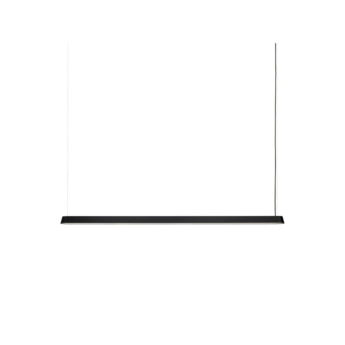 Linear Pendant Lamp 169,2 cm, black fra Muuto