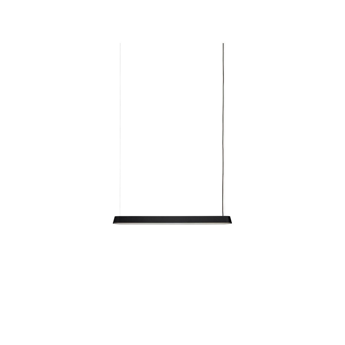 Linear Pendant Lamp 87,2 cm, black fra Muuto