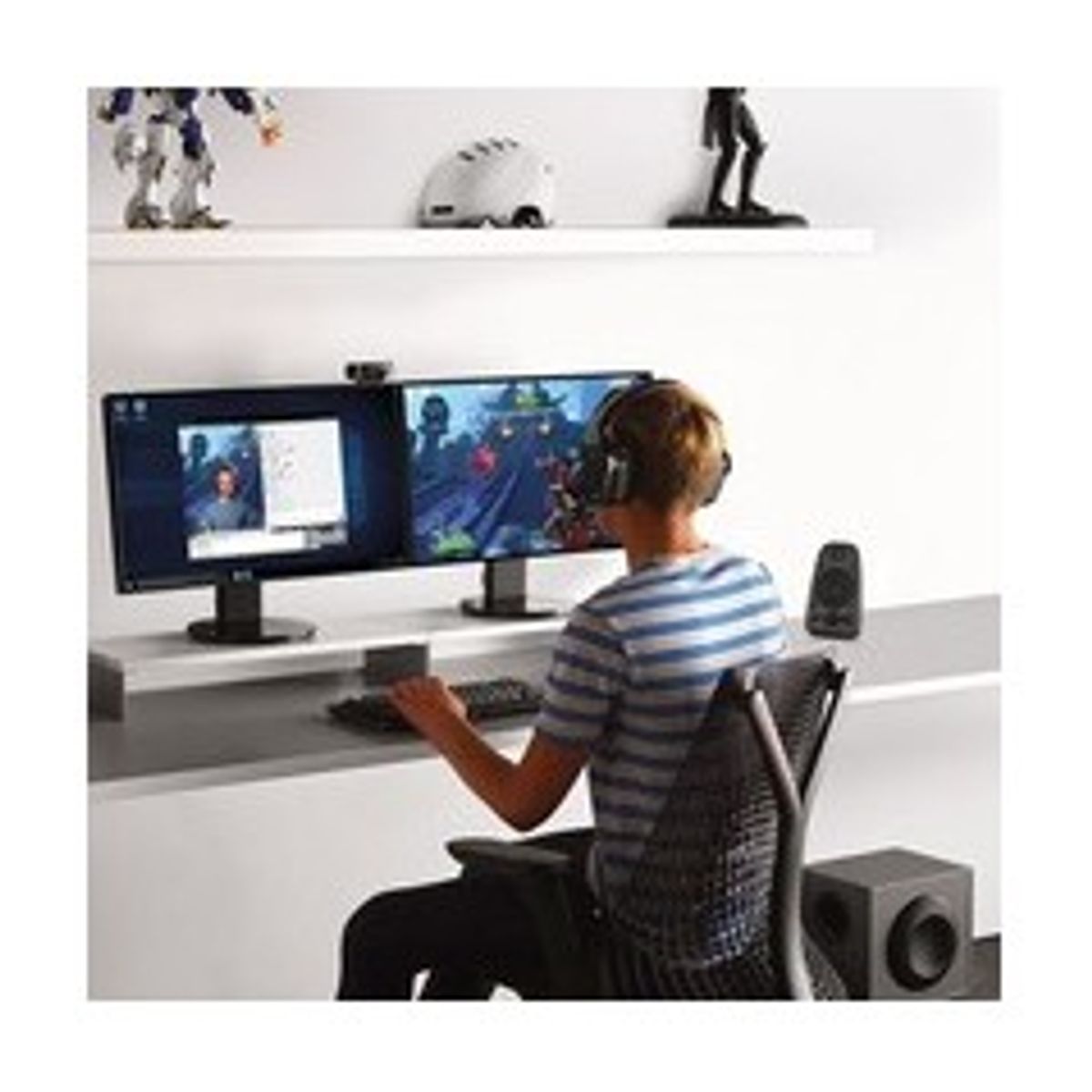 Logitech Z625 2.1-kanal Højttalersystem Sort